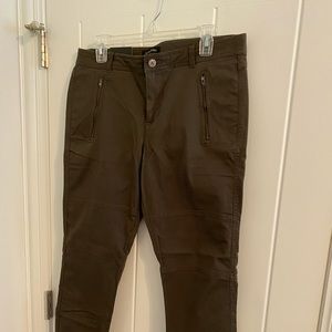NWT Banana Republic twill military pants with side ankle zippers